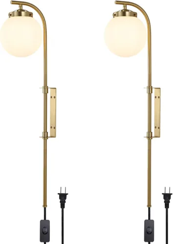 ELEHINSER Juego de 2 apliques de pared dorados con pantalla de globo, modernas lámparas de pared enchufables para interiores con interruptor, luz