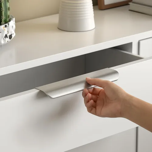 Miniatura 18 de Goldenwarm Paquete de 6 manijas de gabinete de cocina de 3 pulgadas, tiradores negros para armarios, tiradores de borde, accesorios de cocina negros