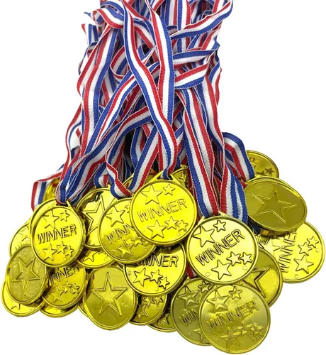 50 medallas de oro de plástico ganador de medallas de premio para niños deportes escolares, competiciones de fútbol, juegos, espectáculo de