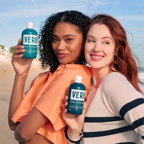 Miniatura 12 de VERB Hydrate Shampoo limpia el cabello seco y encrespado para reducir el encrespamiento y añadir humedad al cabello
