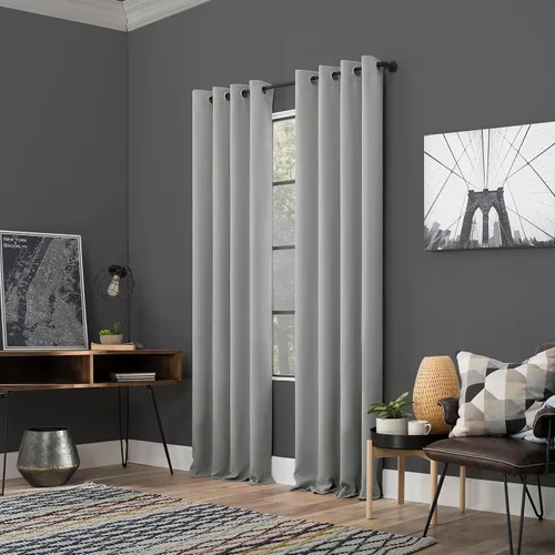 Miniatura 5 de Sun Zero Soho Paquete de 2 paneles de cortinas opacas con ojales de eficiencia energética, 54 x 84 pulgadas, color plateado Gris plateado