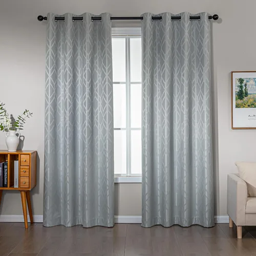 Miniatura 23 de Amazon Basics Cortinas Jacquard 100% opacas de 2 piezas, cortinas para sala de estar y dormitorio, tratamiento de ventana con aislamiento térmico