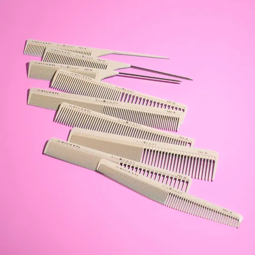 Miniatura 8 de Cricket Silkomb Pro-55 Peine de cola de rata de diente ancho profesional para estilista para burlas, seccionar, separar, elevar, tejer, peinar