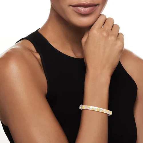 Miniatura 2 de Ross-Simons Pulsera de girasol acentuada con diamantes en plata de ley de 2 tonos Diamante Tela vaquera