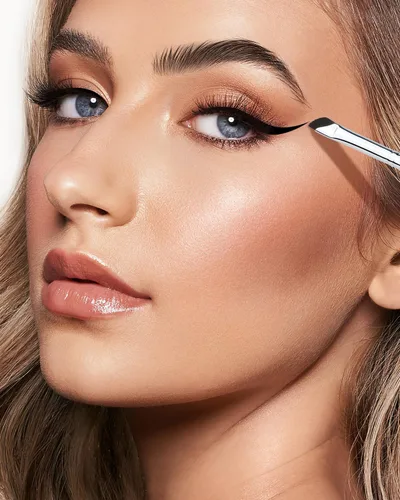 Miniatura 5 de Pincel Delineador de Ojos, EIGSHOW Pincel de Maquillaje Delineador de Ojos en Gel Angulado en Forma de Hoz para Delineador de Ojos Preciso, Cejas