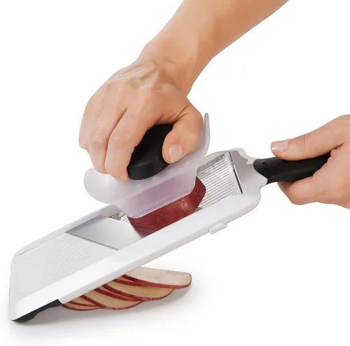Miniatura 6 de OXO Cortadora de mandolina de mano Good Grips para cocina, cortador de verduras ajustable