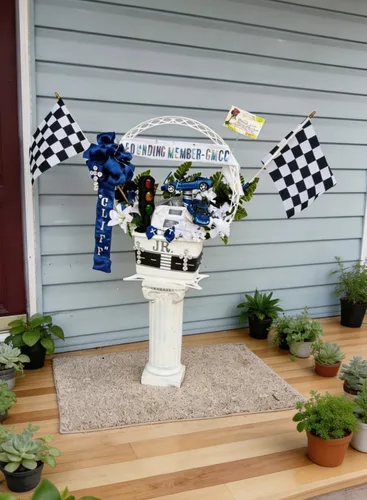 Miniatura 5 de Paquete de 12 banderas de carreras a cuadros en blanco y negro de 8 x 12 pulgadas en palo, mini bandera de mano con parte superior de lanza segura