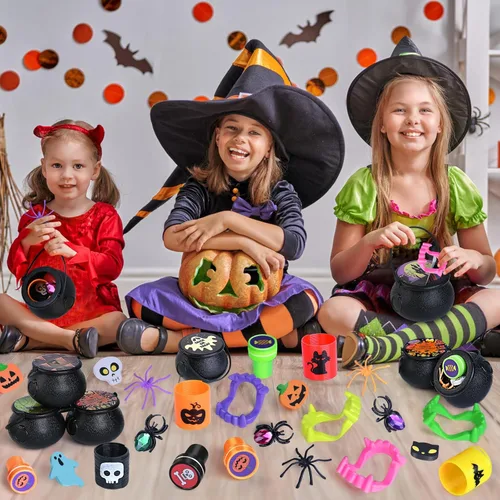 Miniatura 5 de Letapapa 256 piezas de recuerdos de fiesta de Halloween para niños, paquete de 32 caldero de bruja de plástico pequeño precargado con varios