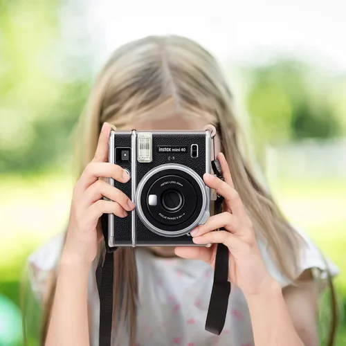 Miniatura 7 de Fintie Funda protectora transparente para cámara de película instantánea Fujifilm Instax Mini 40, cubierta de PVC duro con correa de hombro