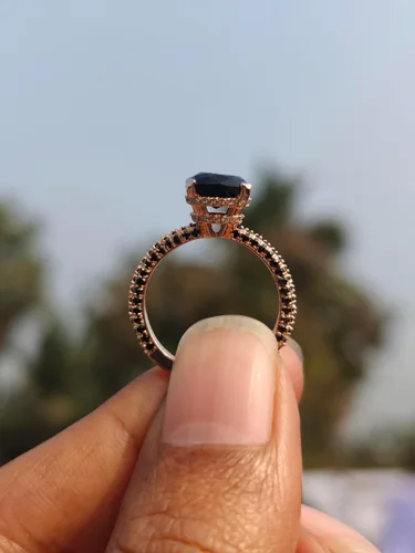 Miniatura 2 de SilverDia - Anillo de compromiso de 2 quilates con diamantes de ónix negro con doble halo oculto, anillo de compromiso delicado de media eternidad