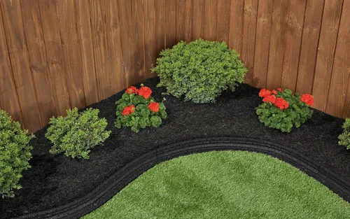 Miniatura 8 de Rubberific Mantillo de goma triturada prémium para jardines, césped y paisajismo, color de larga duración, parece mantillo de madera natural