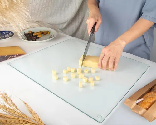 Miniatura 5 de Tabla de cortar de vidrio Kitchenville de 20"x16": Protector de encimera de vidrio templado para cocina - Duradero - Resistente a los arañazos, a