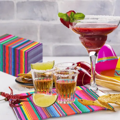 Miniatura 7 de Paquete de 100 servilletas de fiesta mexicana para invitados de fiesta mexicana, coloridas servilletas desechables para cena mexicana, toalla