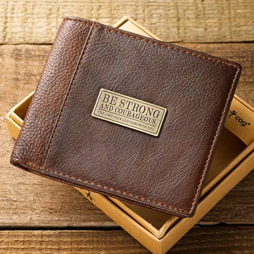 Miniatura 4 de Christian Art Gifts Cartera de cuero genuino para hombre Fuerte y valiente con incrustaciones de latón " Deuteronomio 316 versículo de la Biblia
