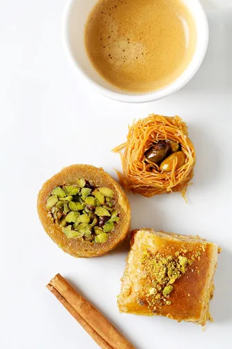 Miniatura 6 de Al Bohsali 1870 - Baklava de alta calidad.