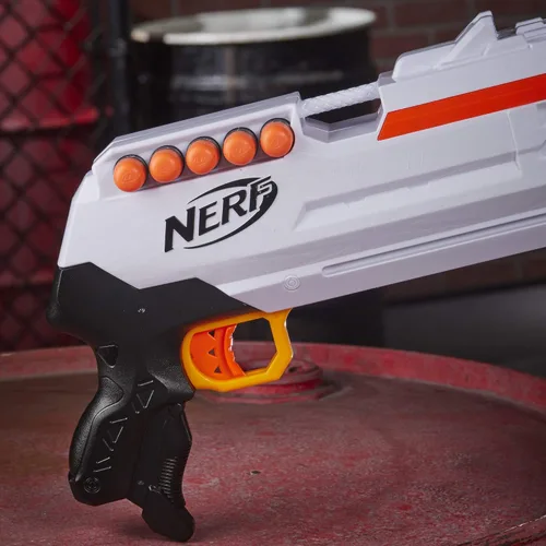 Miniatura 8 de Nerf Ultra Three Blaster, acción de bomba, clip interno de 8 dardos, 8 dardos Ultra, compatible solo con dardos Ultra