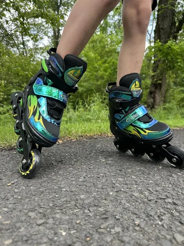 Miniatura 3 de Nattork Patines en línea ajustables para niños y adultos, para interiores y exteriores, con 8 ruedas iluminadas para niños y niñas de 4 a 16 años