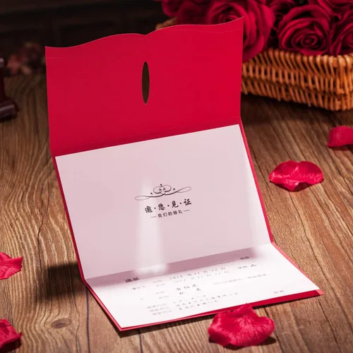 Miniatura 5 de Hosmsua 50 tarjetas de invitaciones de flora de encaje cortado con láser rojo con mariposa dorada y sobres para despedida de soltera, boda