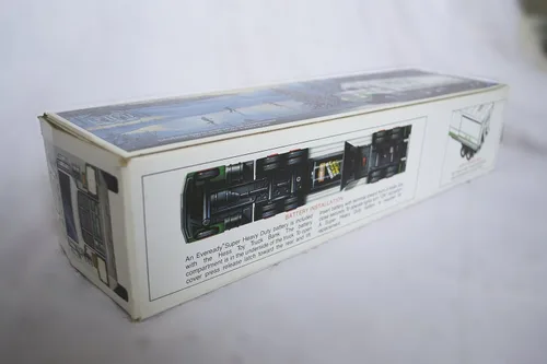 Miniatura 2 de 1987 Hess - Banco de camiones de juguete con barriles