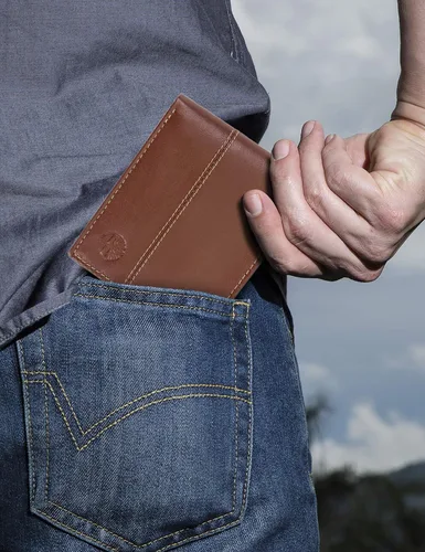 Miniatura 12 de Timberland Men's Leather Passcase Bifold Wallet Hybrid
