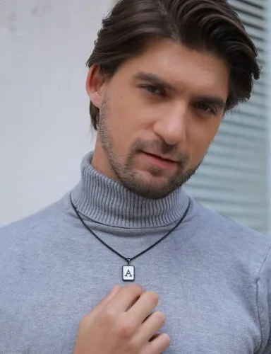 Miniatura 3 de Airrty Collar con colgante de letra A-Z con inicial para hombres y mujeres, chapado en plata de ley, collares de letras para hombres, caja cuadrada