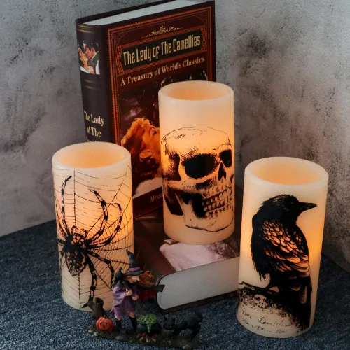 Miniatura 5 de Eldnacele Velas LED sin llama parpadeantes de Halloween, funcionan con pilas, con temporizador de 6H, calcomanías de calavera, telaraña, cuervo