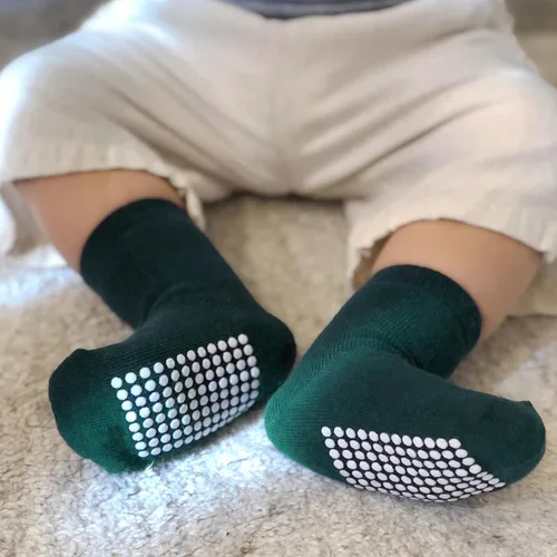 Miniatura 3 de JAKIDAR Paquete de 12 calcetines de algodón con agarre antideslizante para niños y niñas