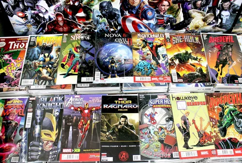 Miniatura 5 de Paquete de Regalo de Libros de Cómics Premium - Colección de 24 - SOLO MARVEL - Bolsa de Ataque de Cómics de Superhéroes