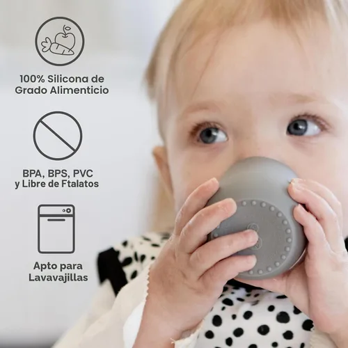 Miniatura 9 de ezpz Tiny Cup (Sage) - 4 meses en adelante - Taza de entrenamiento de 100% silicona para bebés - Diseñada por un especialista en alimentación Salvia
