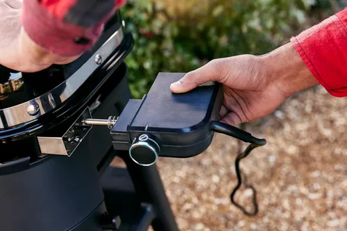 Miniatura 5 de Weber Lumin - Parrilla de barbacoa eléctrica compacta para exteriores, color negro - Ideal para espacios pequeños como patios, balcones y terrazas