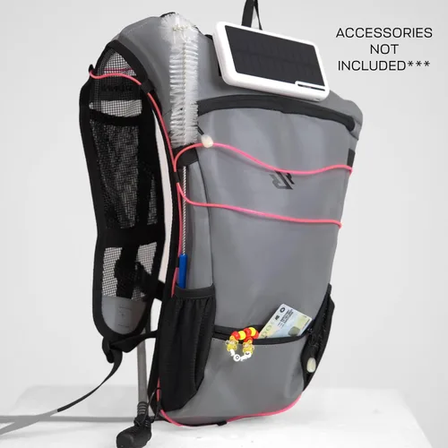 Miniatura 2 de Mochila de hidratación aprobada para festivales Bolsillos antirrobo en el pecho, bolsa de 2 litros incluida, diseño ligero Ripstop