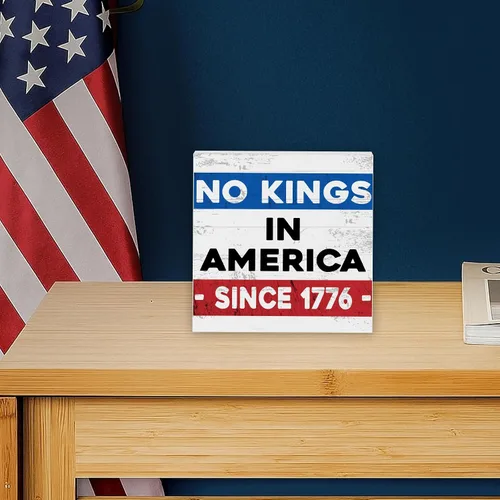 Miniatura 7 de GoldenFleece Letrero patriótico de escritorio del 4 de julio No Kings In America Since 1776, decoración cuadrada del Día de los Caídos, decoración