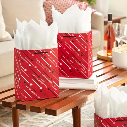 Miniatura 2 de Hallmark Bolsas medianas de regalo para el día de San Valentín de 8.8 pulgadas con papel de seda (corazones diagonales y rayas, paquete de 3)