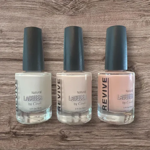 Miniatura 5 de Juego de esmaltes de uñas de despedida de soltera, paquete de 3 unidades en Sparkle Puss, Yes to the Dress y Tipsy - 7 unidades, sin tóxicos, tonos