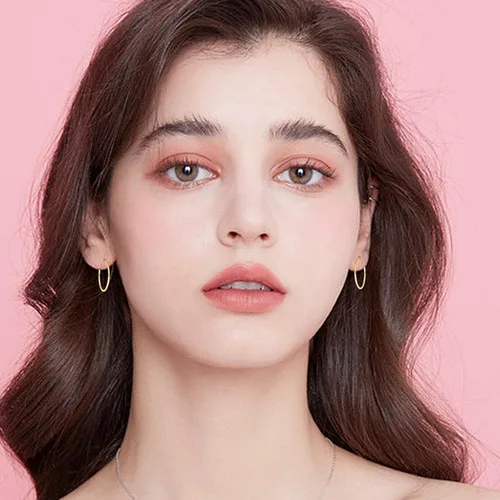 Miniatura 7 de Aretes de aro pequeños con relleno de oro de 18 quilates para mujeres y hombres, aretes de aro de tubo sin fin, ligeros y pequeños hechos a mano