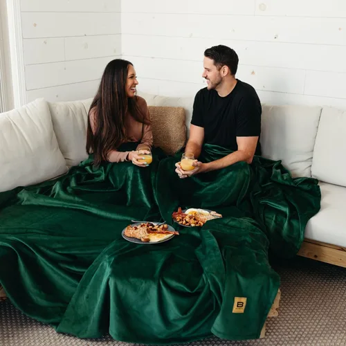 Miniatura 12 de Big Blanket Co Original Stretch Ballerina - Manta gigante extra grande de 6 x 6 pies, suave, elástica, lavable a máquina, se adapta a toda la familia