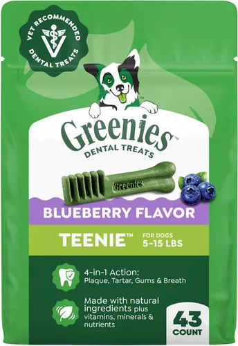 Greenies Golosinas dentales naturales para perros adultos recomendadas por veterinarios, tamaño Teenie, sabor a arándano azul, paquete de 12 oz., 43