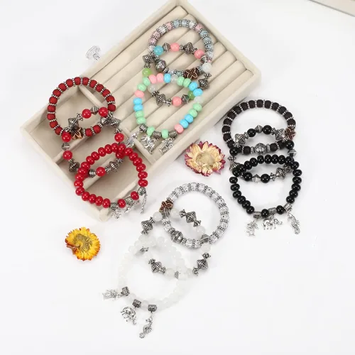 Miniatura 2 de Twinfree Pulseras bohemias para mujer, pulsera elástica de cuentas de colores multicapa con dije de joyería