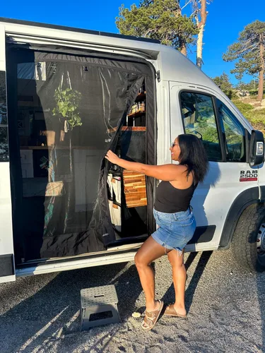 Miniatura 7 de VanEssential Cierre Magnético con Malla para Puerta Corredera Diseñado para Ram Promaster Van