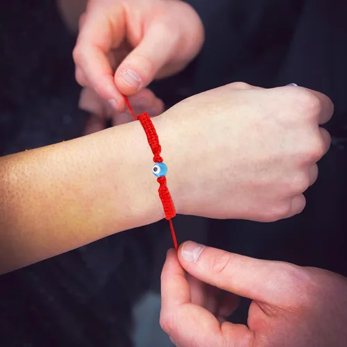 Miniatura 17 de SUMMER LOVE Handmade Jewelry Evil Eye Bracelets with Card,Black Red String Bracelets Kabbalah Protection Luck Amulet for Women Men Friends Pulseras