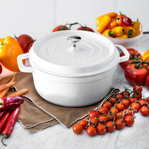 Miniatura 5 de STAUB Horno Holandés de Hierro Fundido 4 Cuartos Redondo, Fabricado en Francia, Sirve para 3-4, Blanco