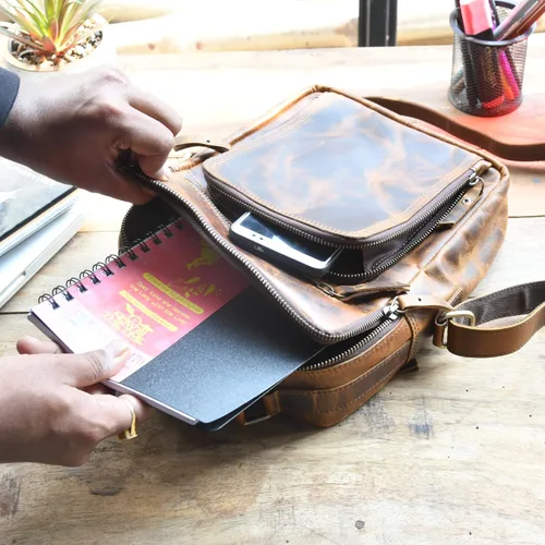 Miniatura 6 de Bolso bandolera pequeño de cuero para hombre, bolso de cuero para hombre, bolso de hombro vintage, bolso cruzado para el trabajo