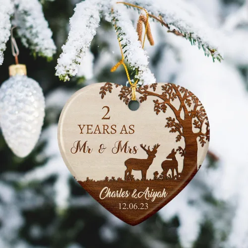 Miniatura 3 de Adorno de cerámica de 2 años de Navidad 2025, adorno de cerámica personalizado para parejas, regalo para parejas, aniversario, boda, señor Sra.