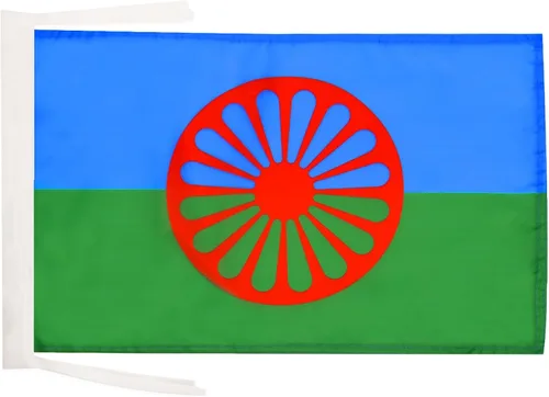 Miniatura 1327 de Bandera de México AZ FLAG, 45.7 x 30.5 cm, con cordones - Pequeñas banderas mexicanas de 30 x 45 cm - Bandera de 45.7 x 30.5 cm