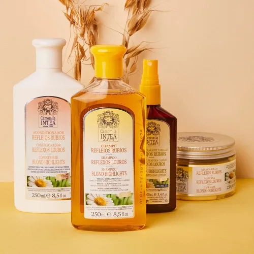 Miniatura 6 de Intea Champú de manzanilla - Champú iluminador rubio premium - Sin amoníaco, fácil aplicación para cabello natural o teñido - 8.5 onzas