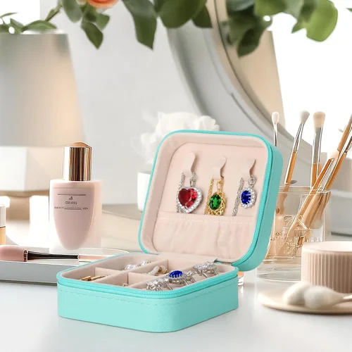 Miniatura 2 de LETURE Joyero pequeño de piel sintética, estuche portátil de viaje para anillos, colgantes, aretes, collares, organizador de pulseras, cajas