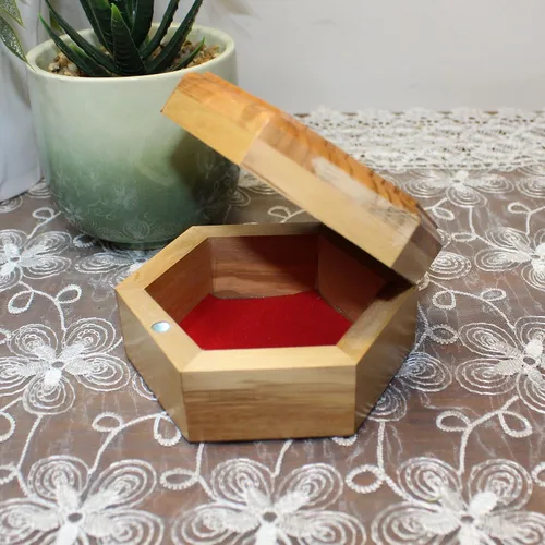 Miniatura 8 de Joyero grande de madera de olivo, caja de joyería hecha a mano, caja de regalo de madera tallada a mano en la Tierra Santa Jerusalén, regalo