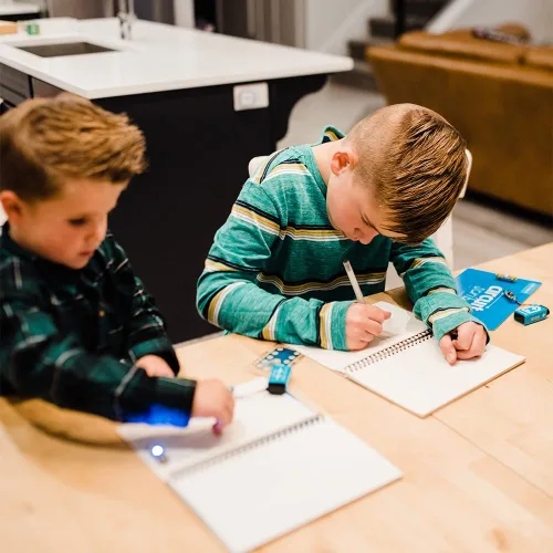 Miniatura 2 de Circuit Scribe Paquete completo de aula 30 bolígrafos de tinta conductora, 110 módulos Regalo perfecto para futuros inventores Educación