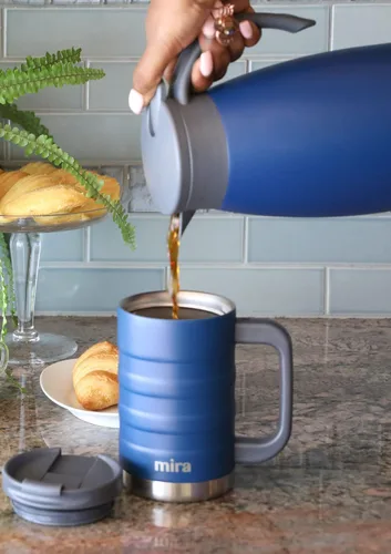 Miniatura 3 de MIRA Taza de café aislada de 14 onzas con asa, termo de acero inoxidable con tapa segura, taza para bebidas calientes y frías, azul almirante