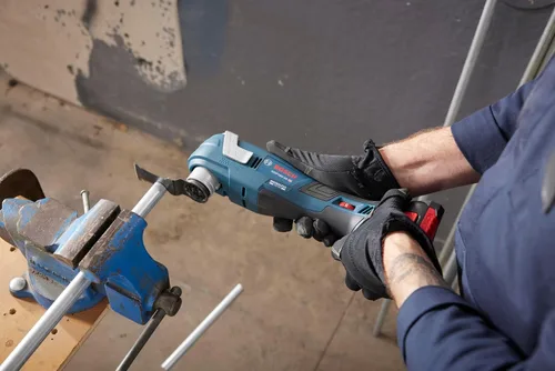 Miniatura 10 de BOSCH GOP18V-34B12 Kit multiherramienta oscilante StarlockPlus® de 18V sin escobillas con (1) batería de alimentación estándar de 2 Ah
